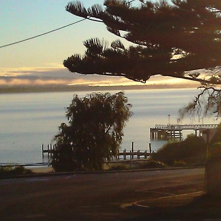 Freycinet Waters Bed & Breakfast Swansea Bagian luar foto