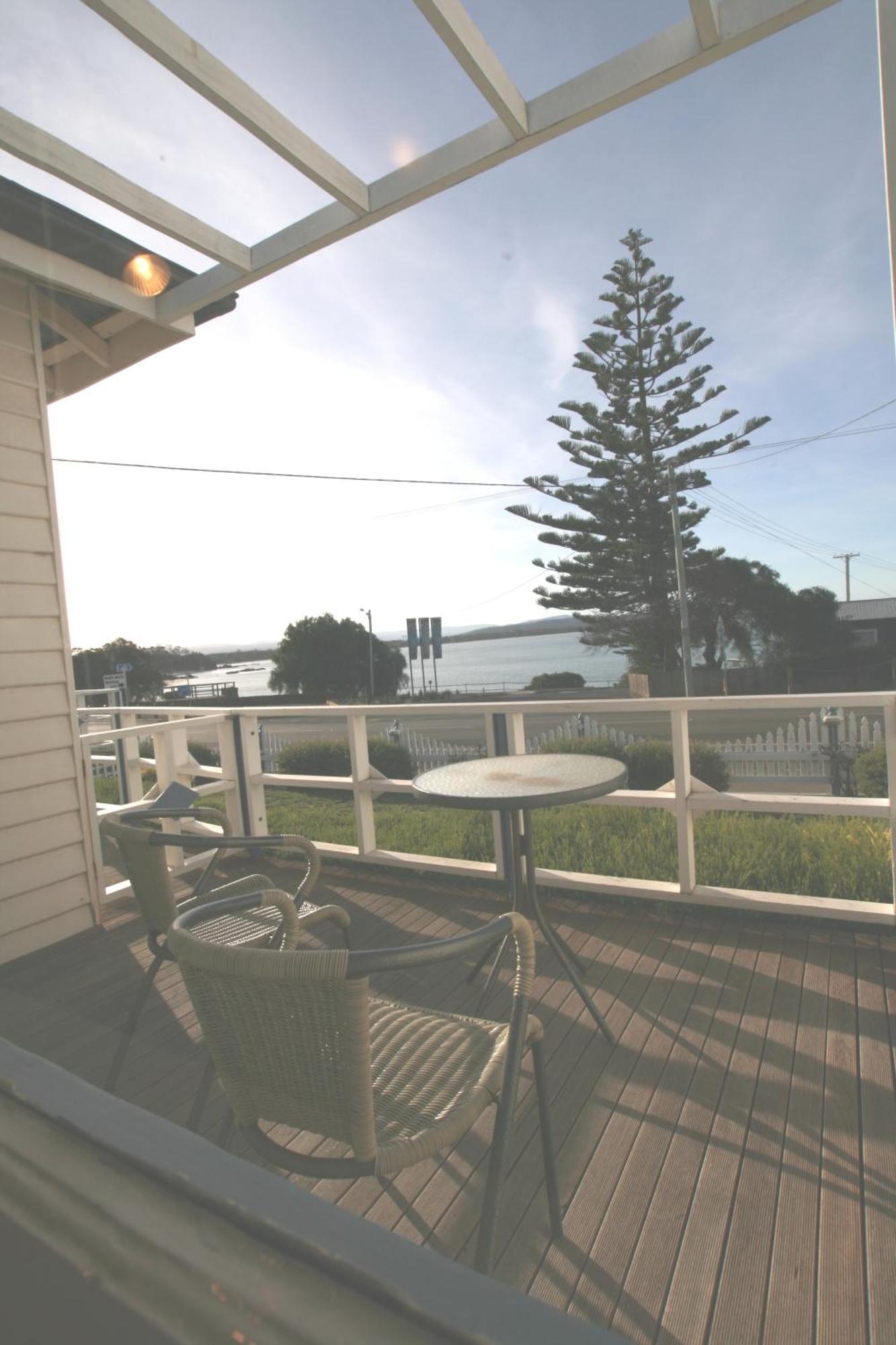 Freycinet Waters Bed & Breakfast Swansea Bagian luar foto