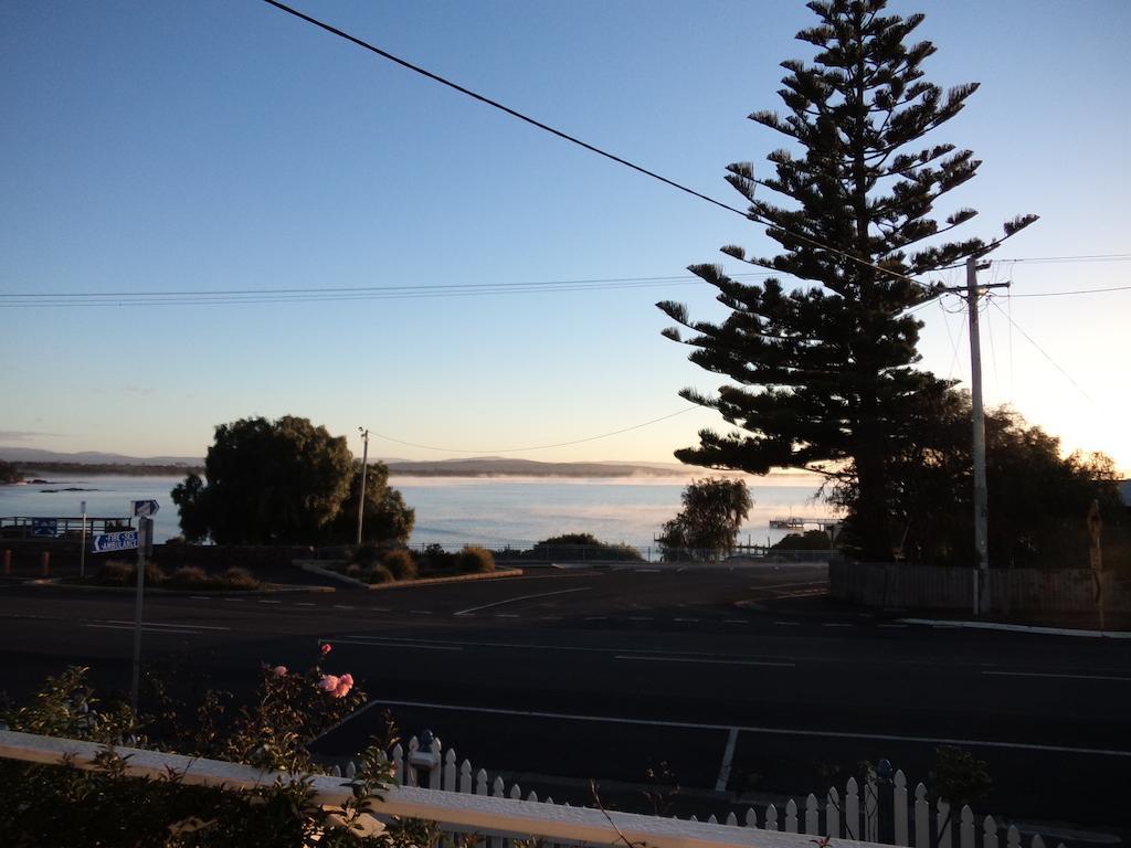 Freycinet Waters Bed & Breakfast Swansea Bagian luar foto